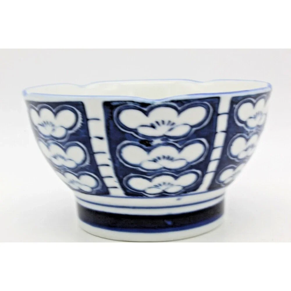 Rice Bowls Ume Japanese Porcelain Set of 4 Blue White Plum Blossom Vintage
